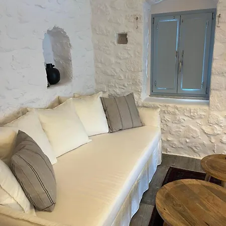 Σουίτα Σικλοσ Στο Καραβοστάσι Ν Οιτύλου Μάνης * Karavostásion