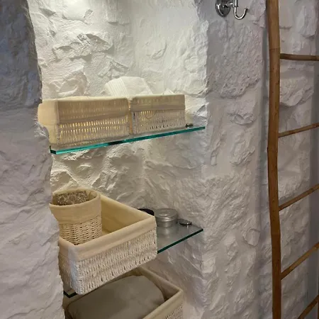 Σουίτα Σικλοσ Στο Καραβοστάσι Ν Οιτύλου Μάνης 4* Karavostásion