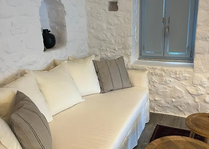 Σουίτα Σικλοσ Στο Καραβοστάσι Ν Οιτύλου Μάνης * Karavostásion