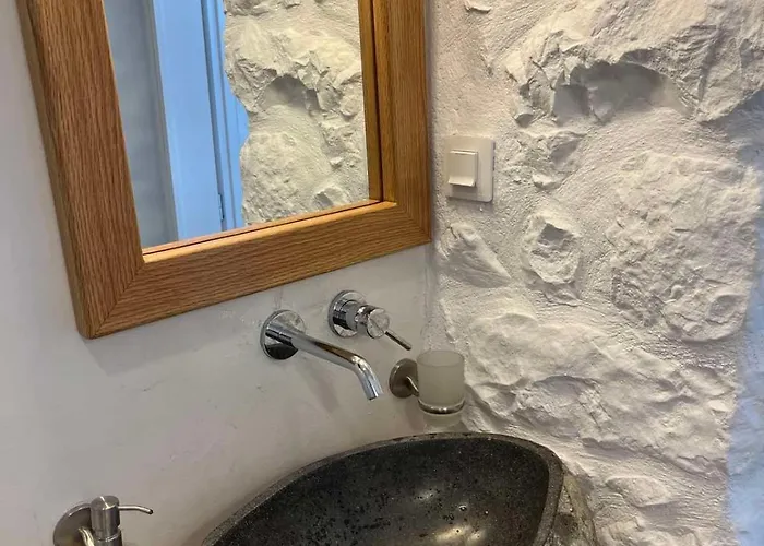 Σουίτα Σικλοσ Στο Καραβοστάσι Ν Οιτύλου Μάνης *