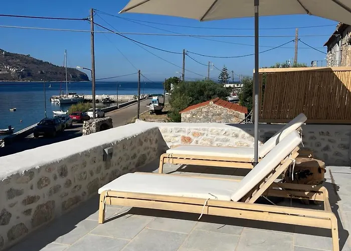 Σουίτα Σικλοσ Στο Καραβοστάσι Ν Οιτύλου Μάνης Appartamento