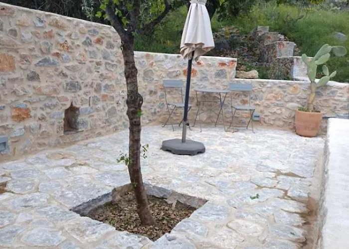 Σουίτα Σικλοσ Στο Καραβοστάσι Ν Οιτύλου Μάνης Apartamento 4*